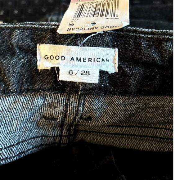 NWT Good American Good Mom Tapered Leg Jeans Women's Size 6 / 28 Black Distress - Picture 5 of 12